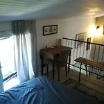 La Petite Maison ベッド・アンド・ブレックファスト 3*