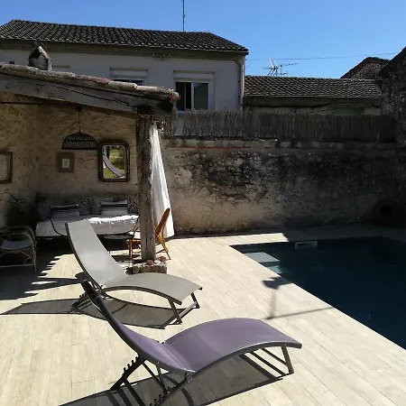 La Petite Maison Laroque-Timbaut