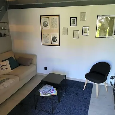 La Petite Maison 3* Laroque-Timbaut
