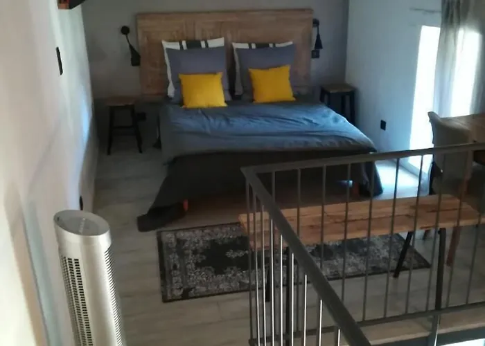 La Petite Maison Laroque-Timbaut